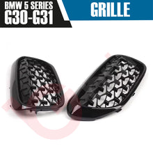 Load image into Gallery viewer, BMW 5 SERIES G30 G31 2017-2020 GLOSS BLACK DIAMOND CUT STYLE FRONT KIDNEY GRILLE