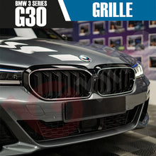 Load image into Gallery viewer, BMW 5 SERIES G30 G31 LCI 2023-2025 DOUBLE SLAT + LED LIGHT FRONT KIDNEY GRILLE